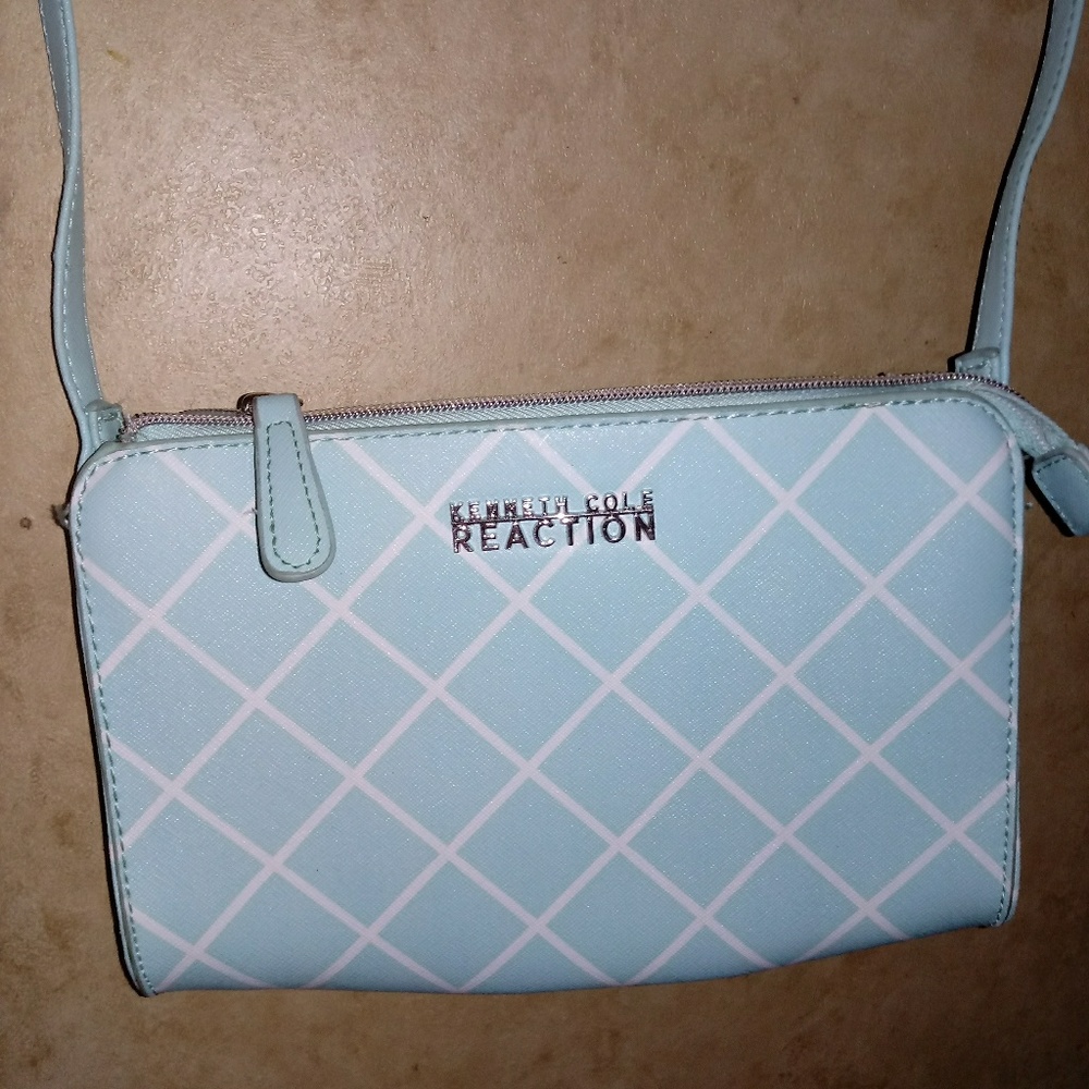 Kenneth Cole crossbody